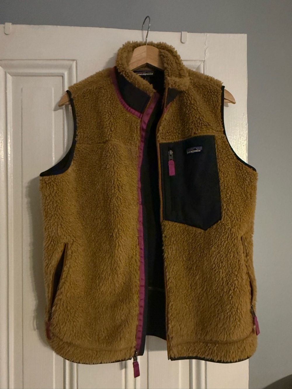 Patagonia Sherpa Vest in Honey Brown with Black and Magenta Accents